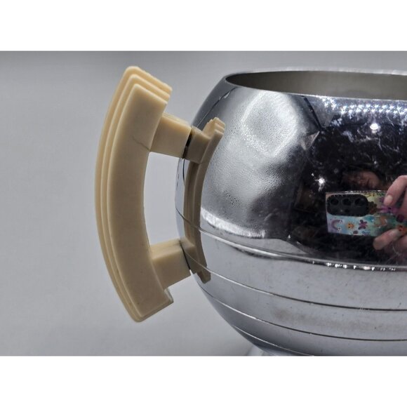 Chase 2 Piece Comet Sugar Bowl And Cream with Bakelite Accent - Picture 5 of 8